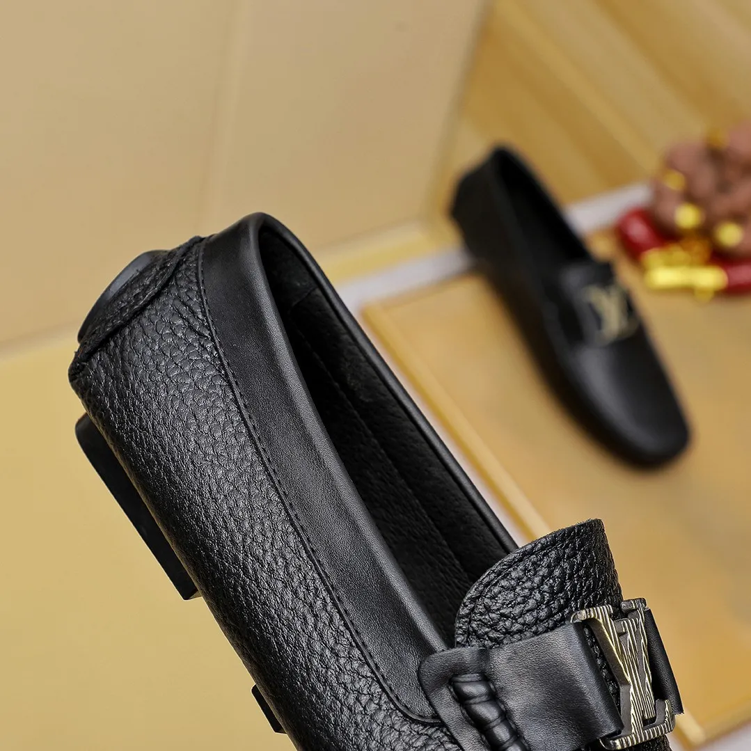 Men's shoes 💰360 💰 LV Louis Vuitton's top-quality Peaches men's shoes 💯Original copy of the official website, the upper is made of imported official website 1:1 material ❌Italian 🇮🇹 cowhide surface, imported pigskin lining. It’s definitely not made with ordinary craftsmanship, it’s the model used by celebrities! The factory’s craftsmanship is designed to create the most perfect shoes for trendy men! Colors available! 38-45 yards